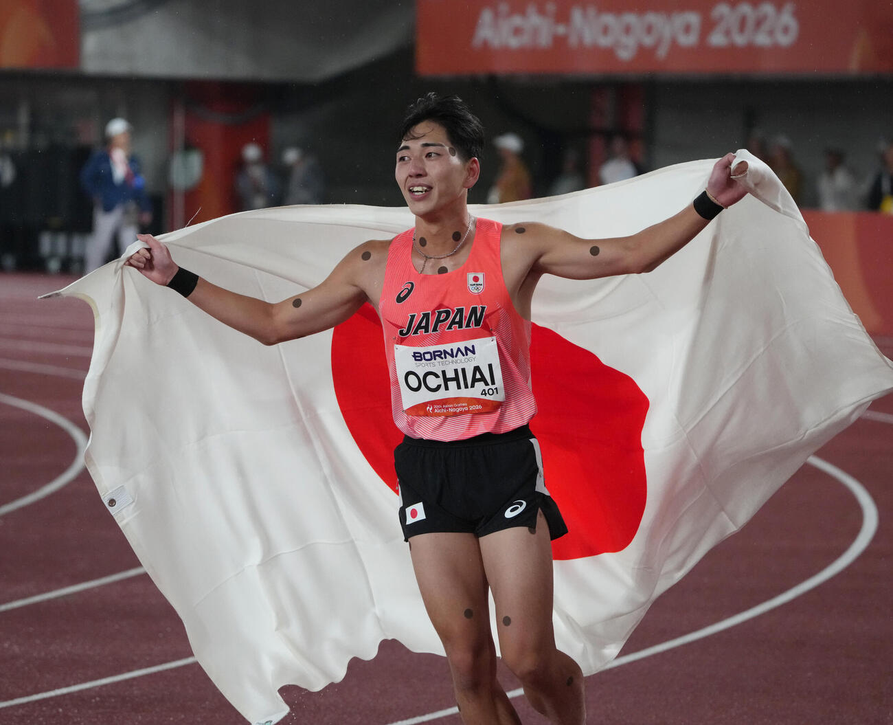 陸上男子800メートル決勝　優勝した落合晃　（撮影・森本幸一）