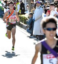 トヨタ自動車「離れすぎた」２区27位で３連覇逃す - 陸上 : 日刊スポーツ
