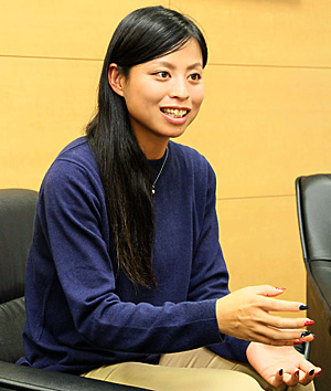 陸上競技への熱い思いを語る小林