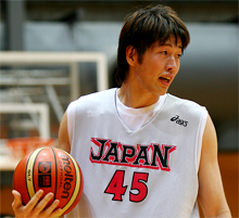 主将としてチームを引っ張る古田