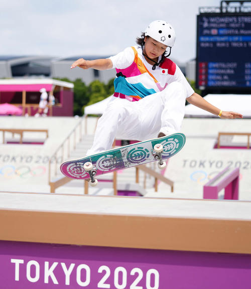 東京五輪　スケートボード女子ストリート予選に臨む西矢椛（21年7月26日）