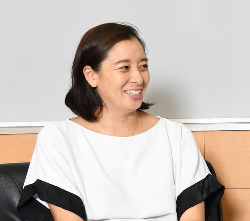 伊藤華英氏