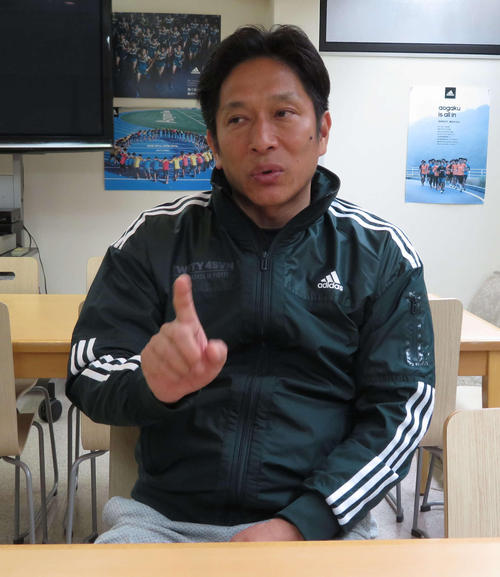 青学大陸上部の原監督