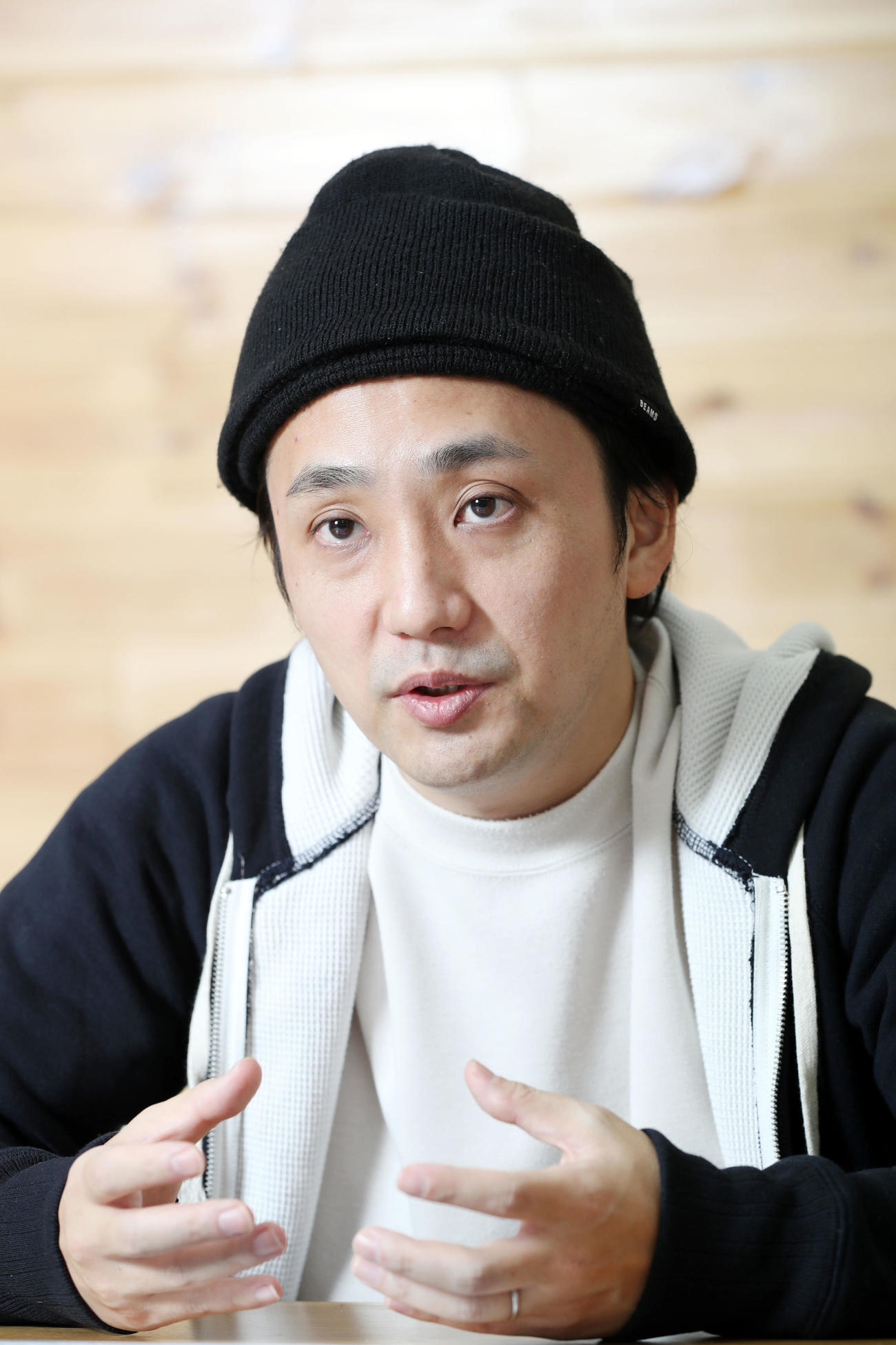東京五輪を取り巻く日本社会のこれからについて語る、いきものがかり水野良樹（撮影・狩俣裕三）