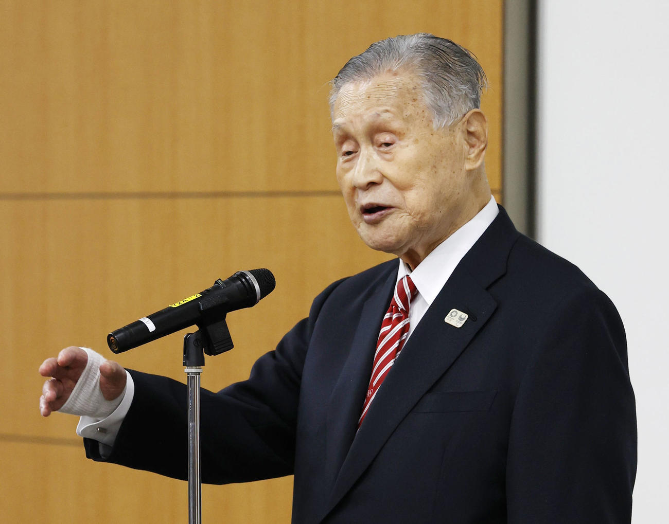 記者会見する東京五輪・パラリンピック組織委員会の森喜朗会長（代表撮影）