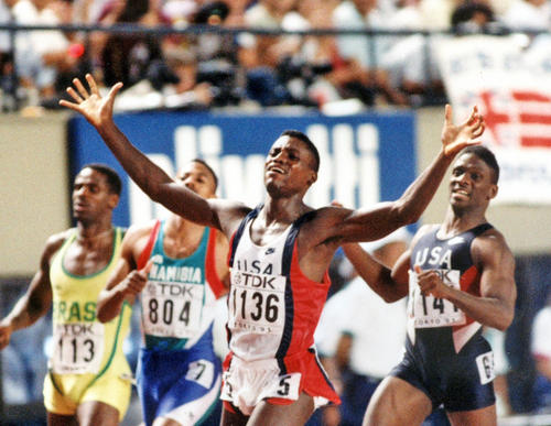 91年世界陸上男子100mを9秒86の世界新記録で優勝したカール・ルイス