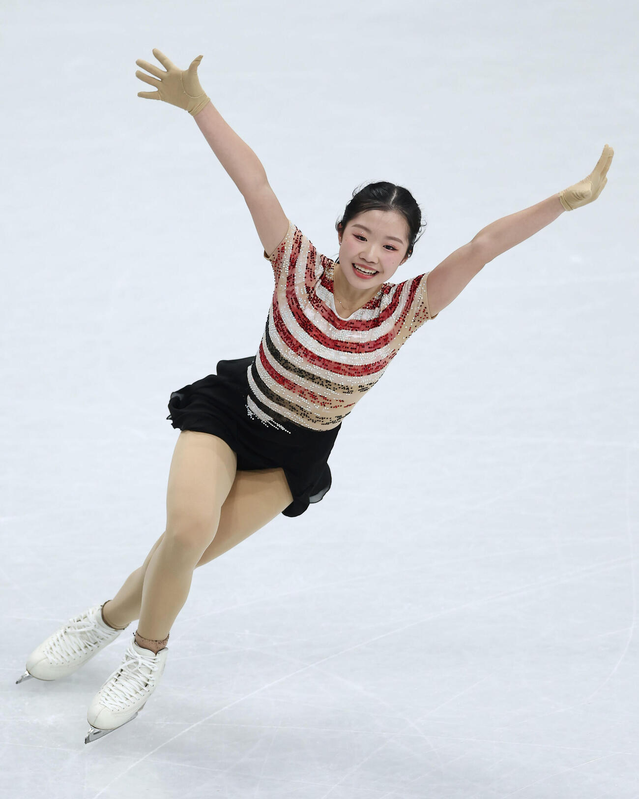 ミラノ・コルティナ五輪女子SPで演技する中井亜美（2026年2月撮影）