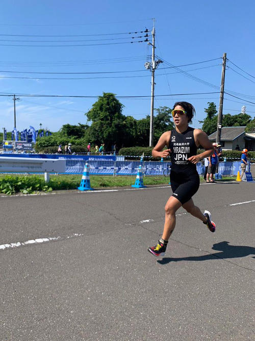 2日の日本スプリントトライアスロン選手権の女子を制した平泉真心