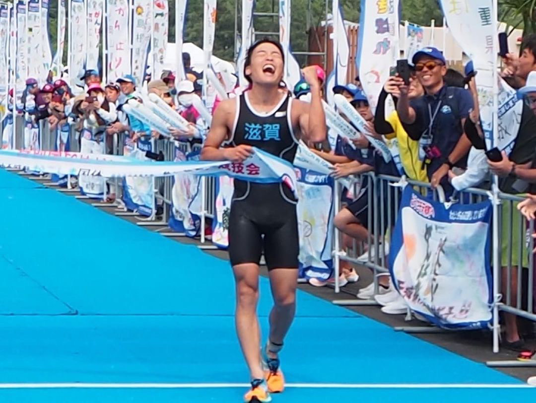 初優勝した内田弦大（かごしま国体のトライアスロン競技）