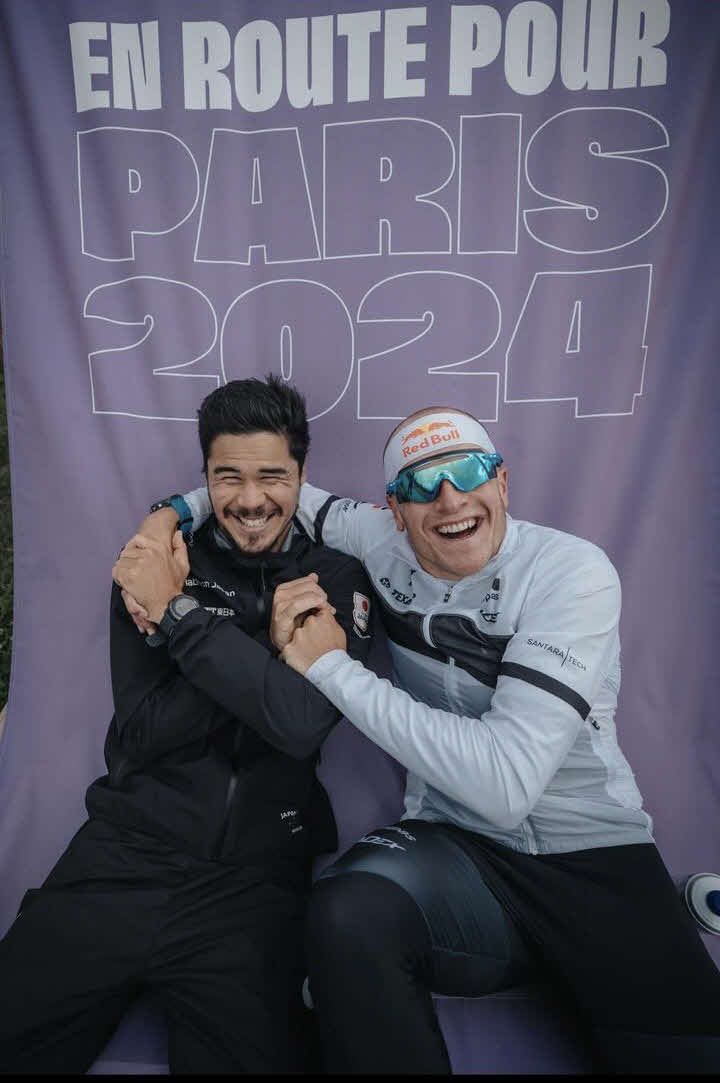 左がニナー賢治選手、右はトレーニングパートナーでもある東京五輪金メダリストのクリスチャン・ブルメンフェルト選手(ノルウェー)