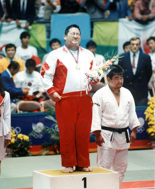 88年ソウル五輪で柔道男子95キロ超級を制した斉藤仁