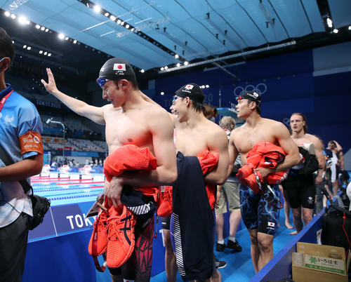 400メートルメドレーリレーで6位だった日本