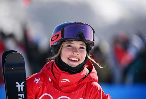 フリースタイルスキー女子ハーフパイプで金メダルを獲得した中国の谷愛凌（ロイター）