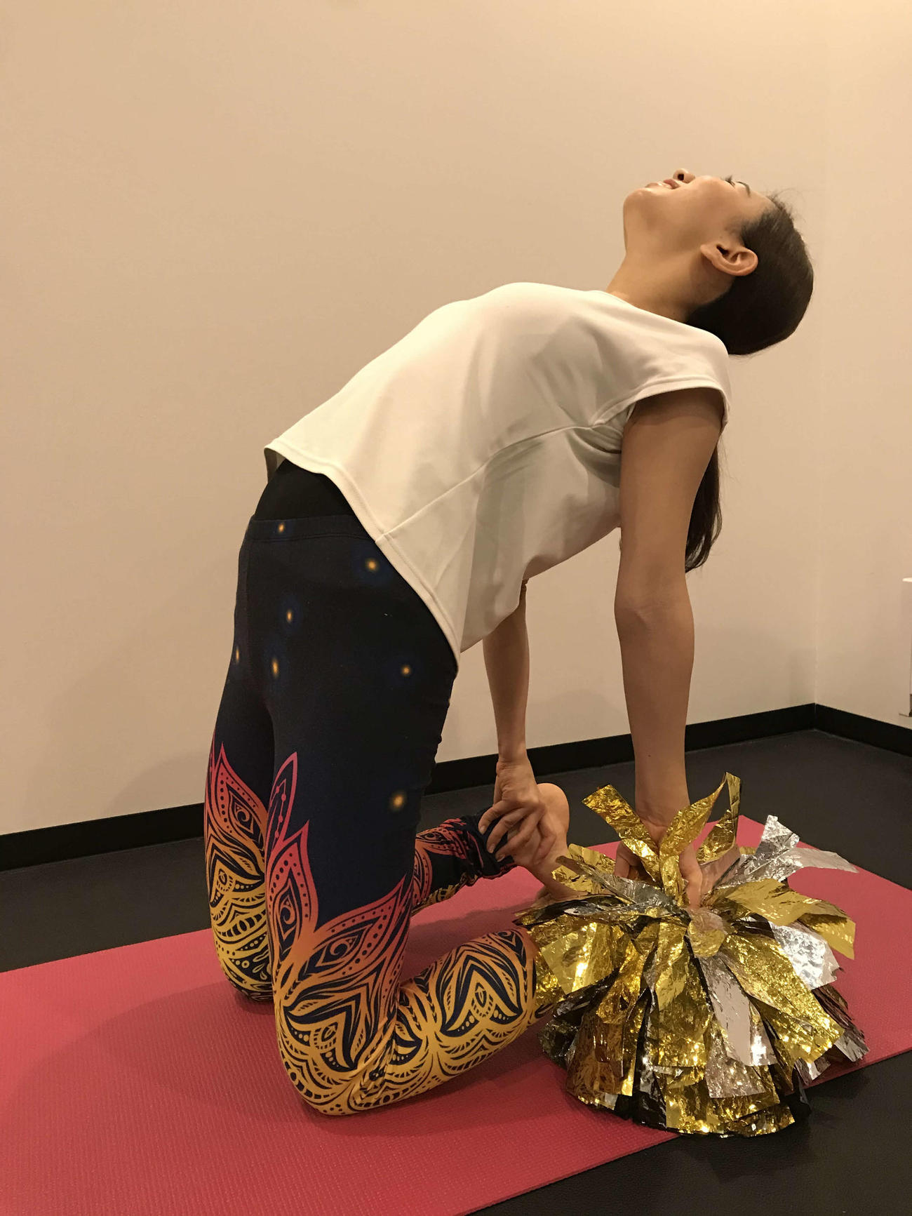 ラクダのポーズ