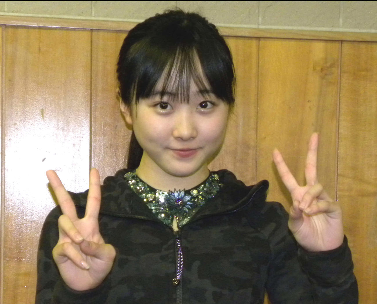全大阪選手権の演技後に笑顔を見せる本田望結（撮影・松本航）
