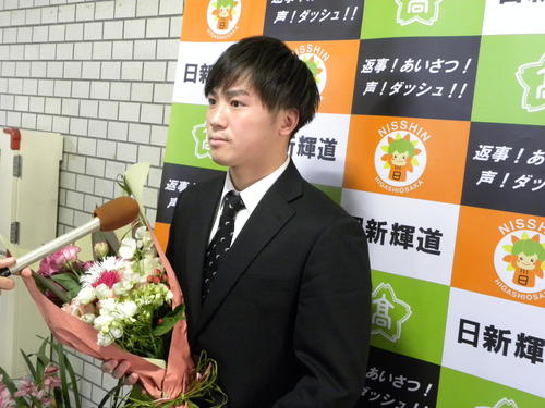 日新高での講演を終えて、思いを語る天理大ラグビー部の市川敬太（撮影・松本航）