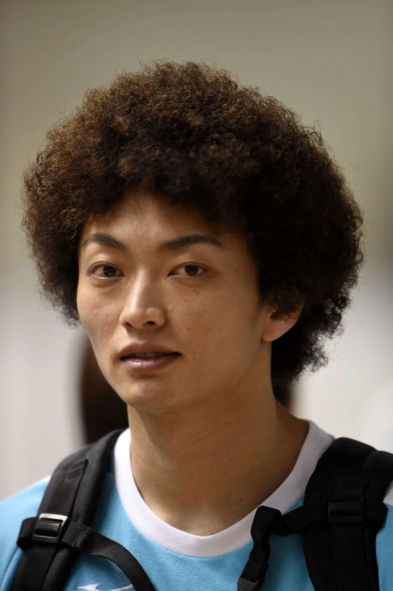 アフロヘアーの亀山耕平（2015年6月18日撮影）