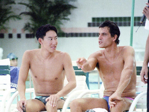 鈴木大地氏（左）とマーク・スピッツ氏（1990年10月10日撮影）