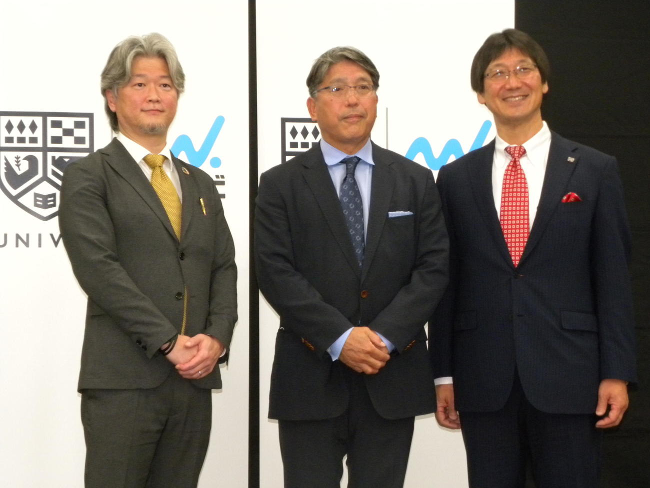 大学スポーツに関するセミナーに登壇した左からマイナビの木村雅人氏、帝京大の岩出雅之氏、大学スポーツ協会の伊坂忠夫氏（撮影・松本航）