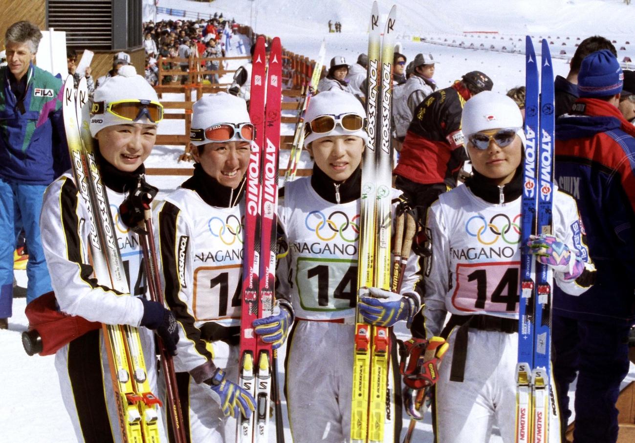 1998年長野五輪　距離女子20キロリレー　日本10位　左から横山久美子、青木富美子、横山寿美子、大高友美