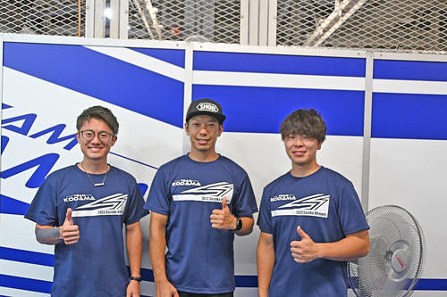 決勝に向けて意気込むチーム児玉の選手。左から長尾健吾、児玉勇太、菅原陸（撮影・大津賢一）