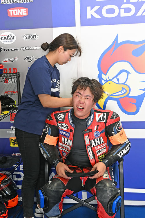 決勝で最初の出番を終えた菅原陸（撮影・大津賢一）