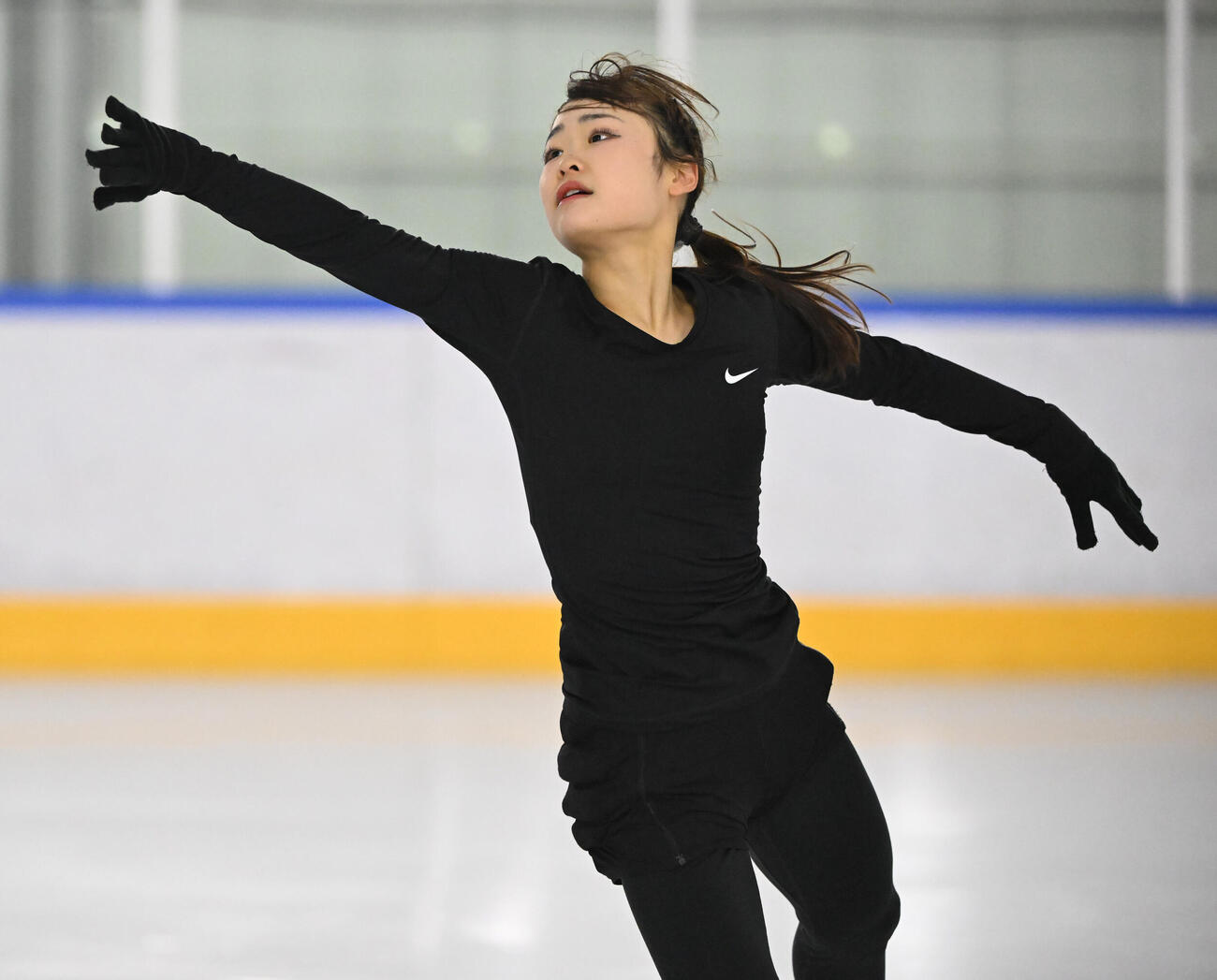 木下アカデミー公開練習　シーズンインを前に練習を公開した島田麻央（撮影・和賀正仁）