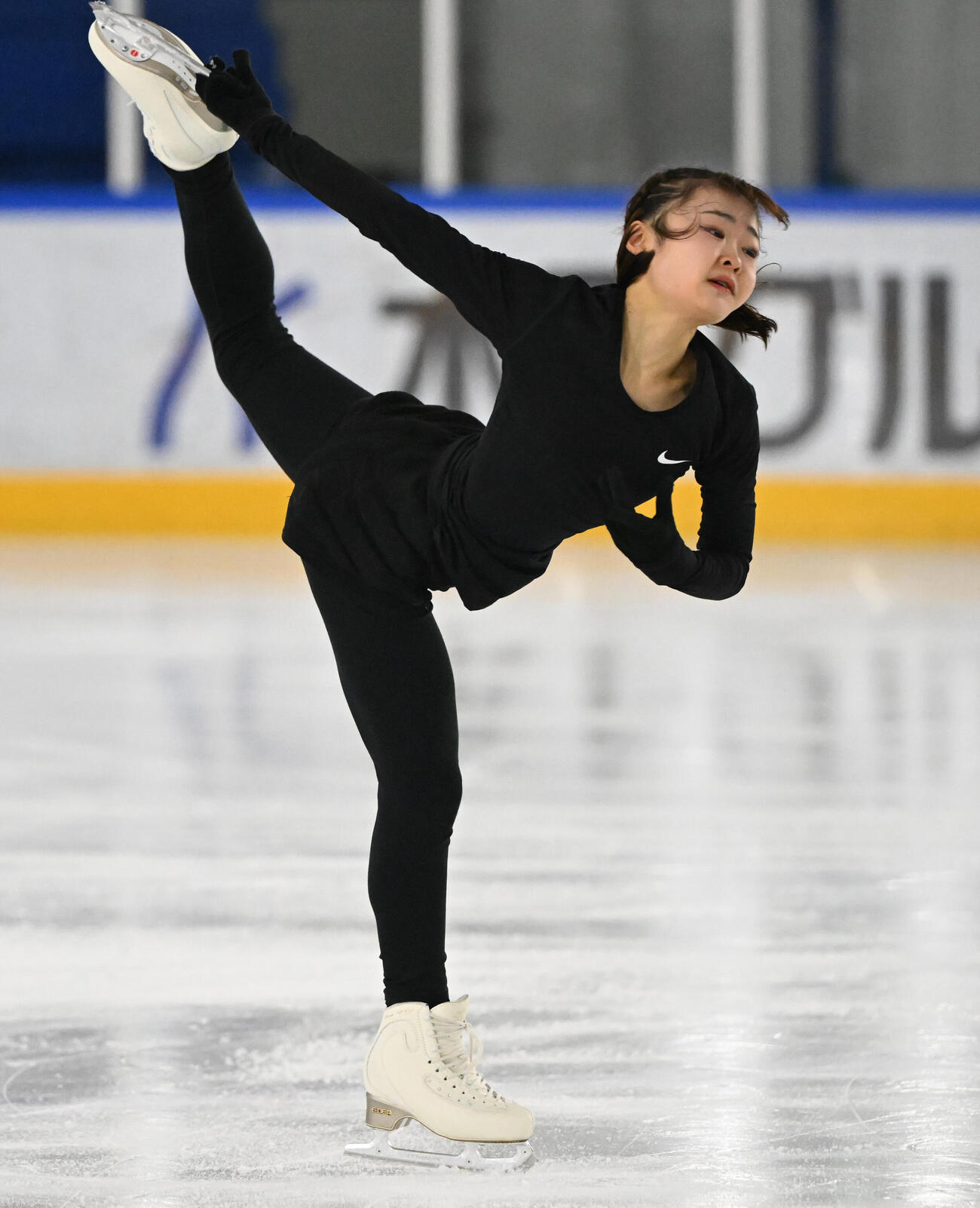 木下アカデミー公開練習　シーズンインを前に練習を公開した島田麻央（撮影・和賀正仁）