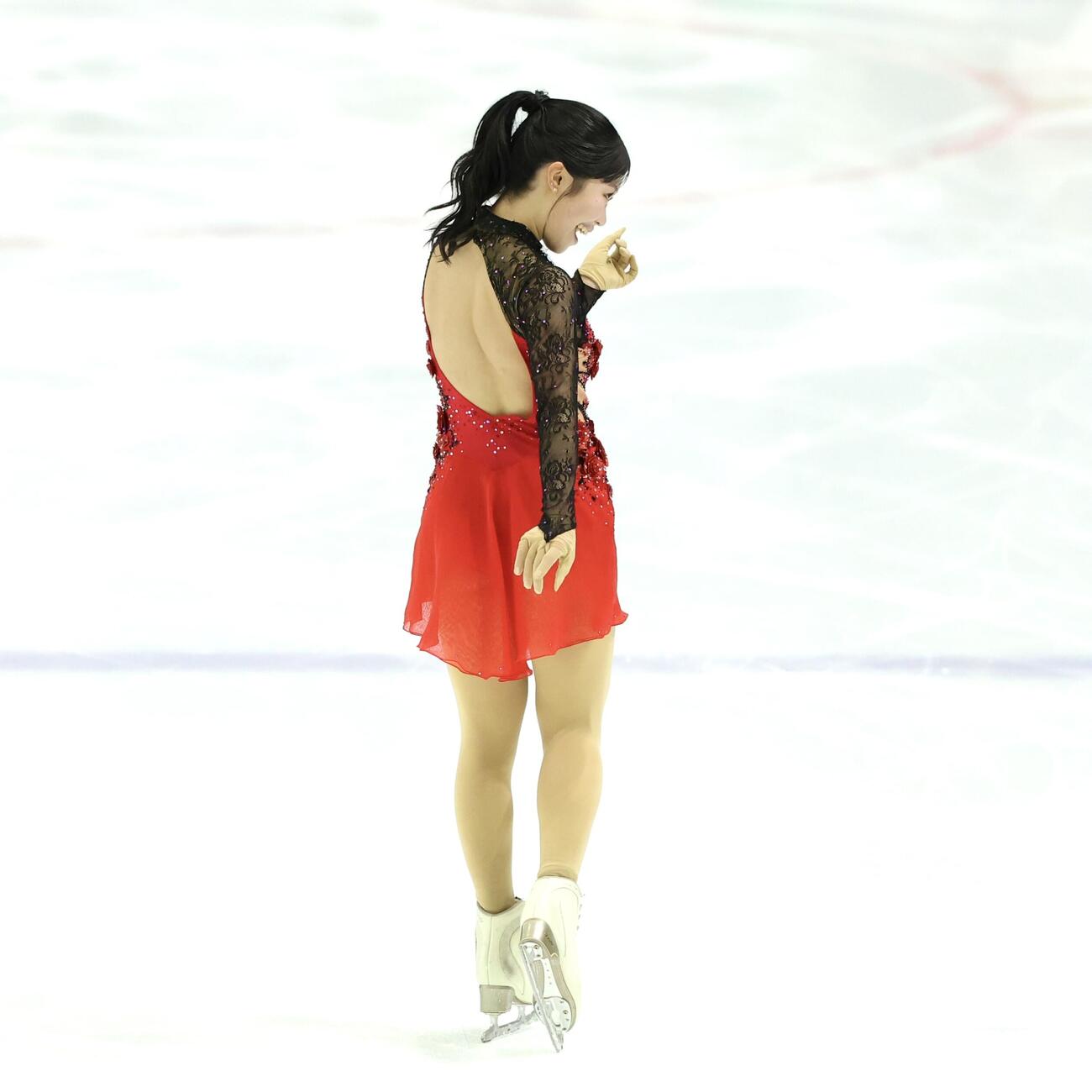 「ドリーム・オン・アイス2026」で華麗な演技を披露する中井亜美（撮影・宮地輝）