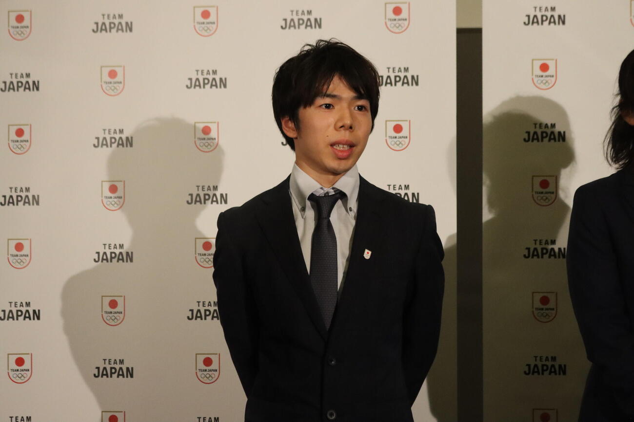 オリンピックコンサートに出席したフィギュアスケート男子の佐藤駿