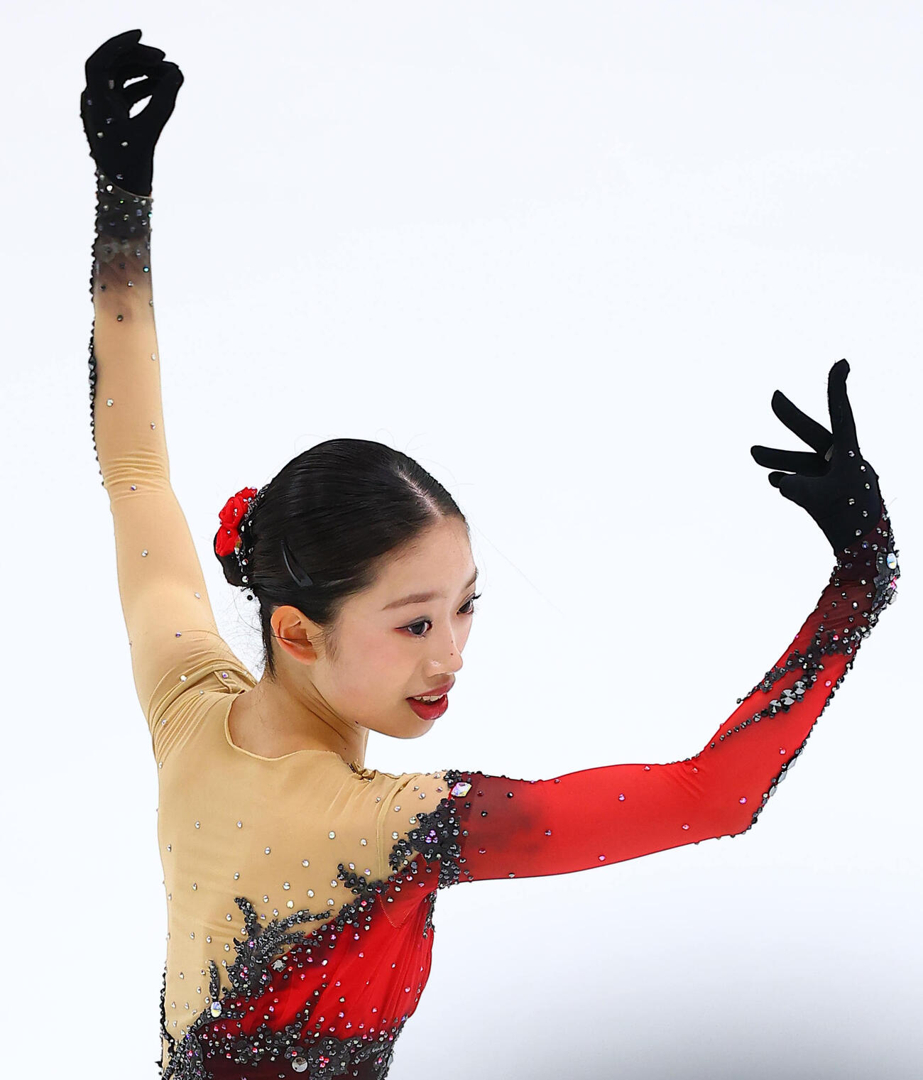 ジュニア女子のSPで首位に立った岡田芽依（撮影・野上伸悟）
