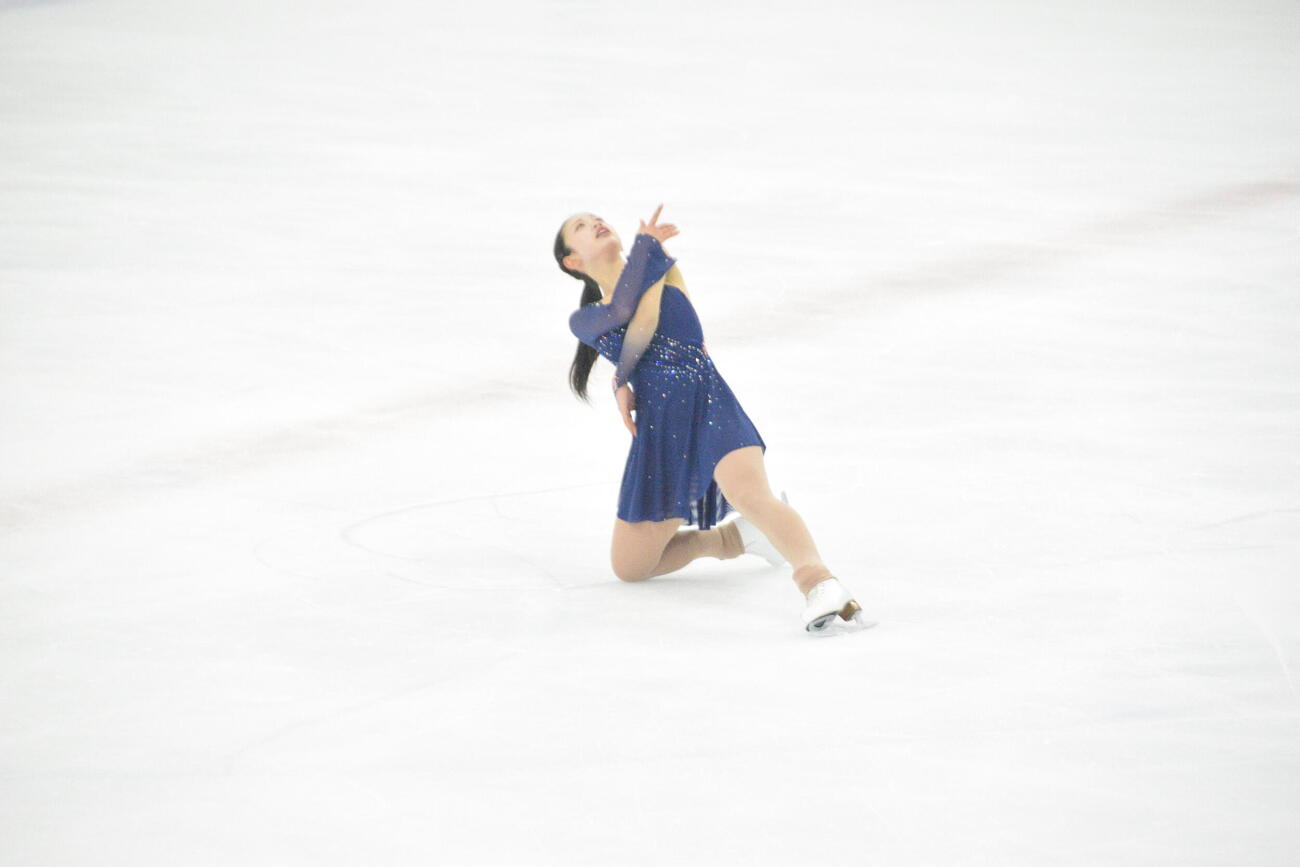 シニア女子フリーで演技する高橋舞