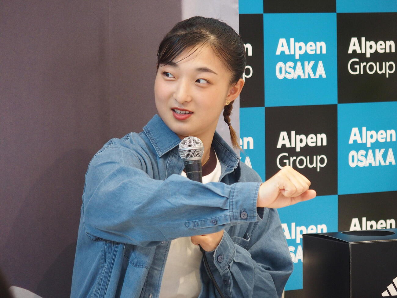 トークイベントに参加した坂本花織さん