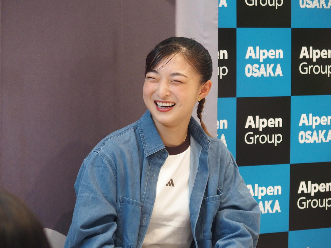 トークイベントに参加した坂本花織さん