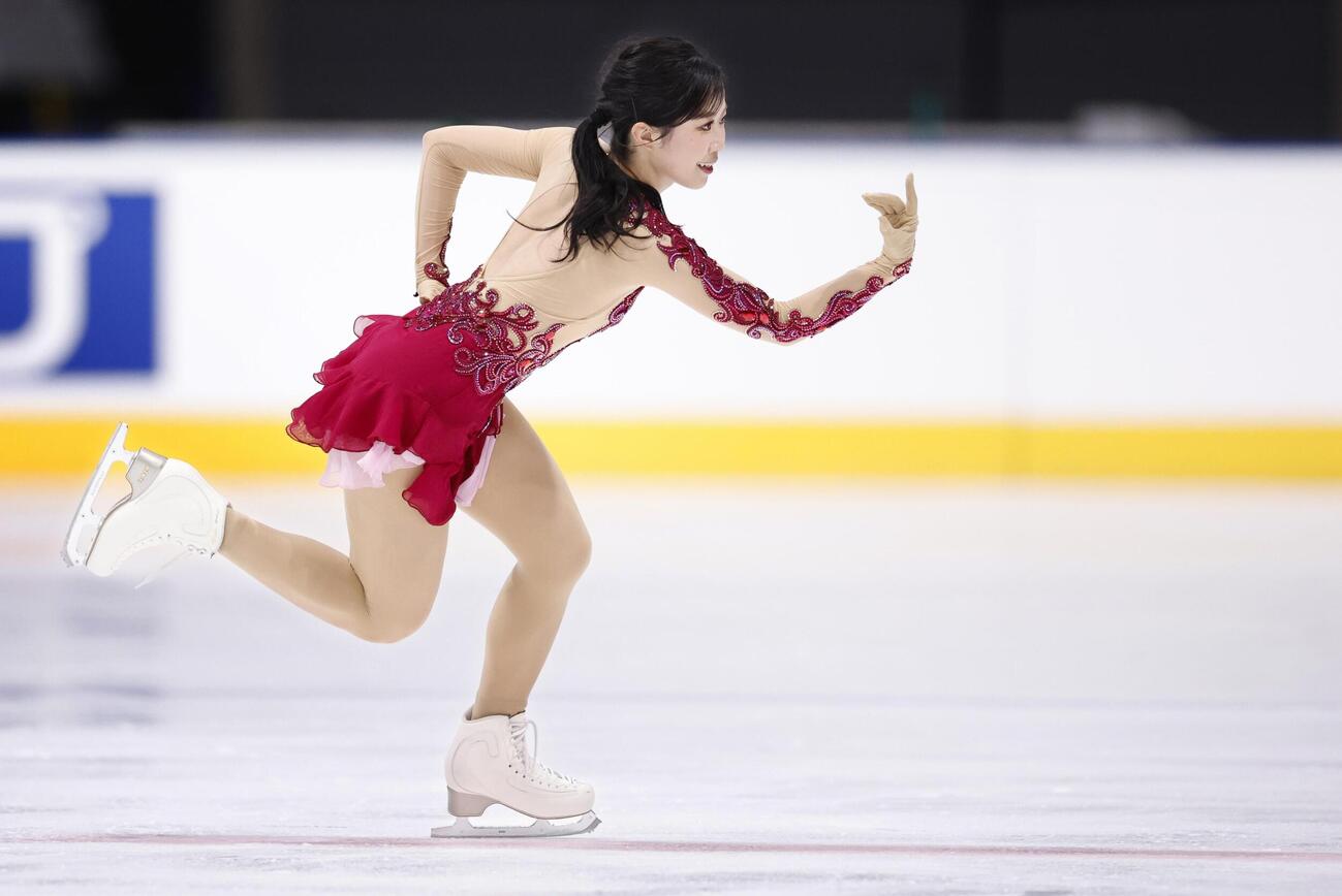 女子SP　演技する中井亜美＝田中貴金属アイスアリーナ