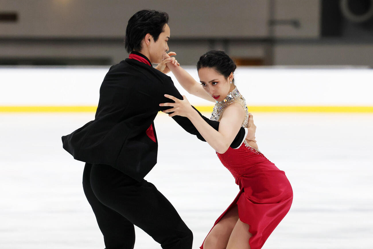 アイスダンスRDで華麗な演技を披露する櫛田育良、島田高志郎組（撮影・宮地輝）