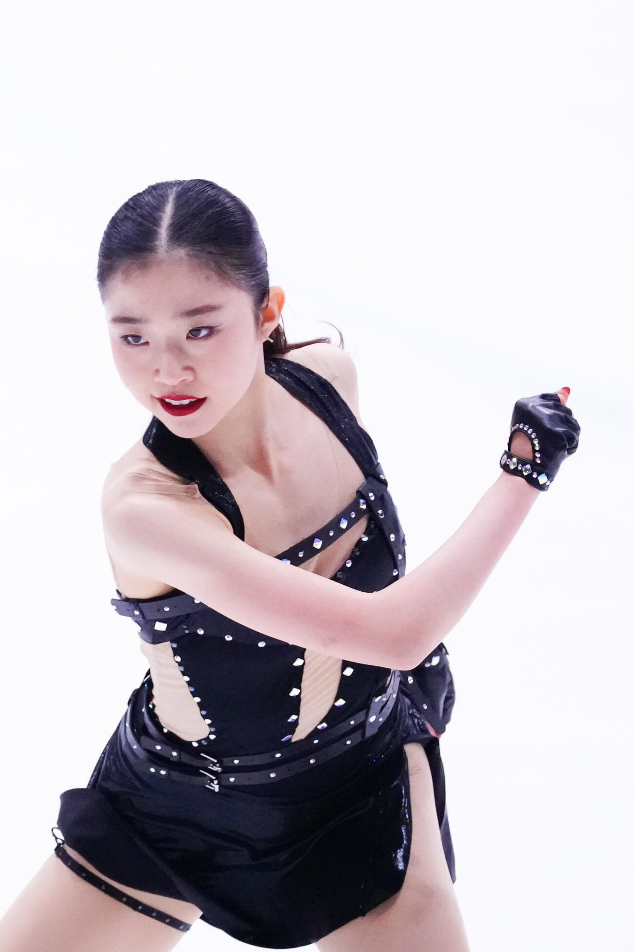 シニア女子SPで演技する千葉百音（撮影・江口和貴）