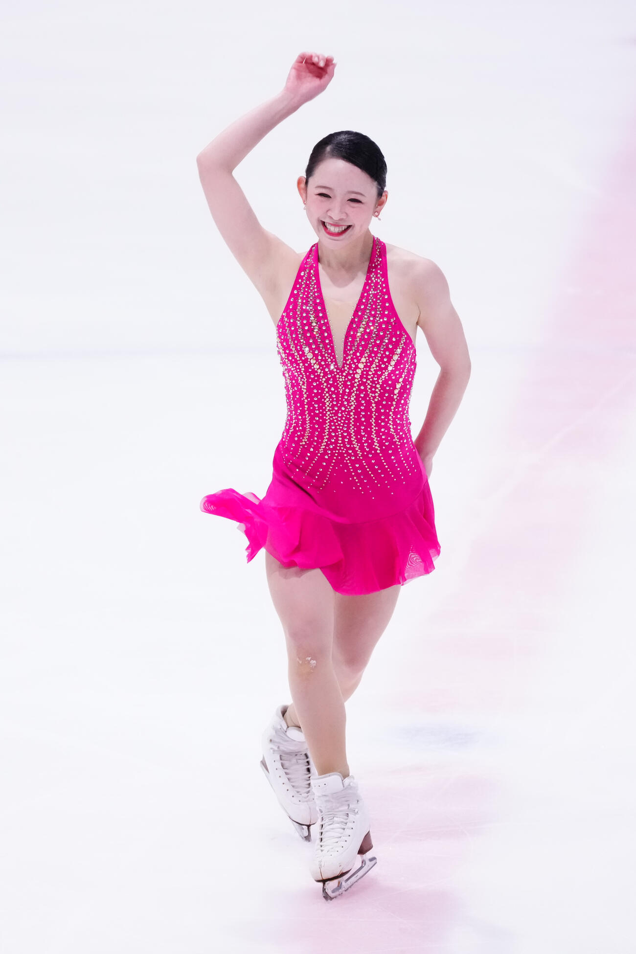 シニア女子SPで演技する青木祐奈（撮影・江口和貴）
