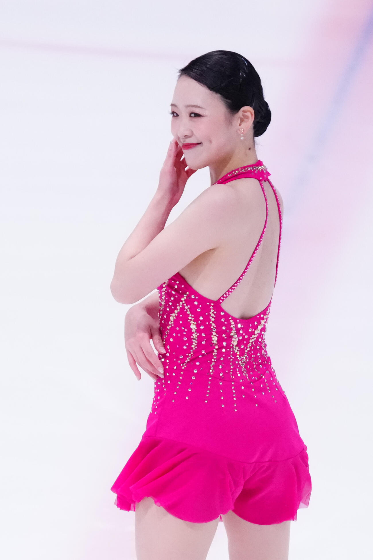 シニア女子SPで演技する青木祐奈（撮影・江口和貴）
