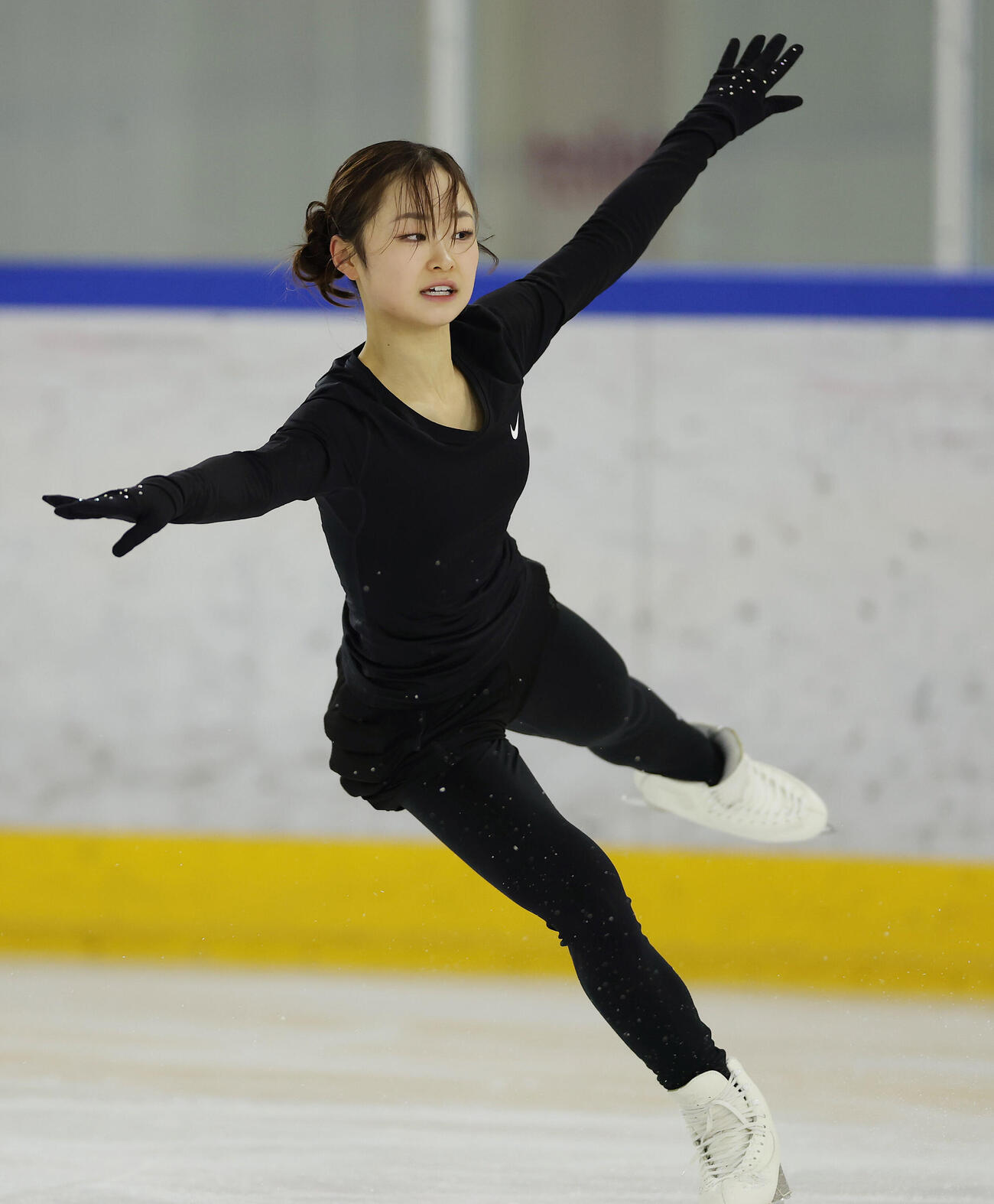 公開練習を行う島田麻央（撮影・前田充）
