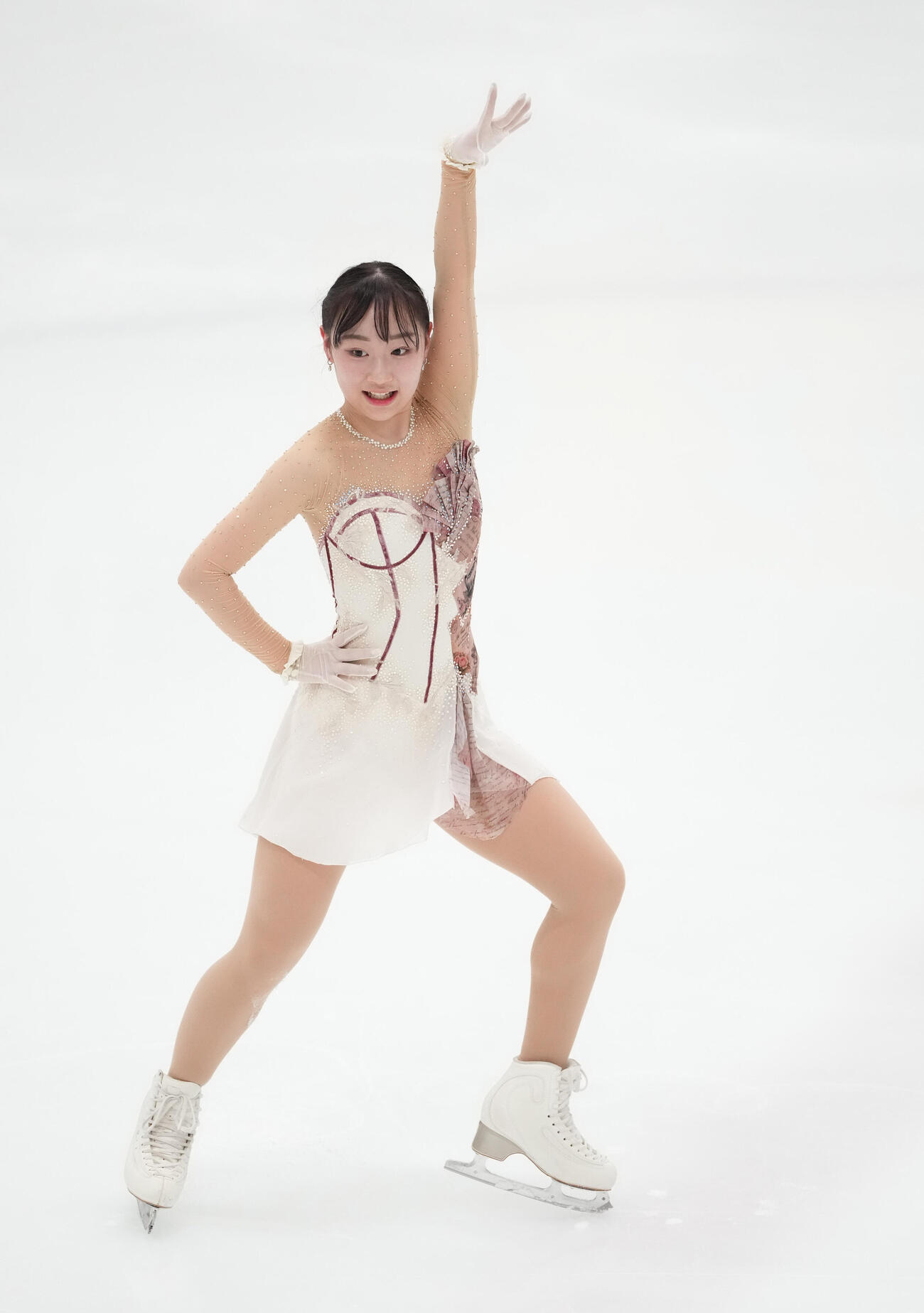シニア女子ショートプログラム　華麗な演技を披露する松生理乃（撮影・森本幸一）