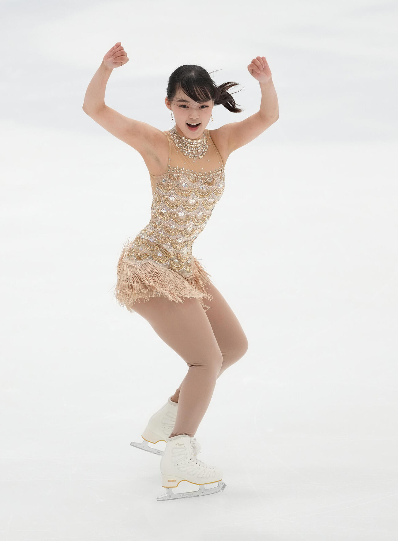 シニア女子ショートプログラム　華麗な演技を披露する横井きな結（撮影・森本幸一）
