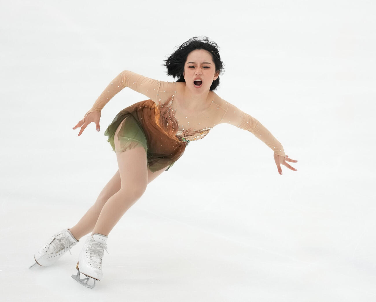 シニア女子フリー　華麗な演技を披露する山下真瑚（撮影・森本幸一）