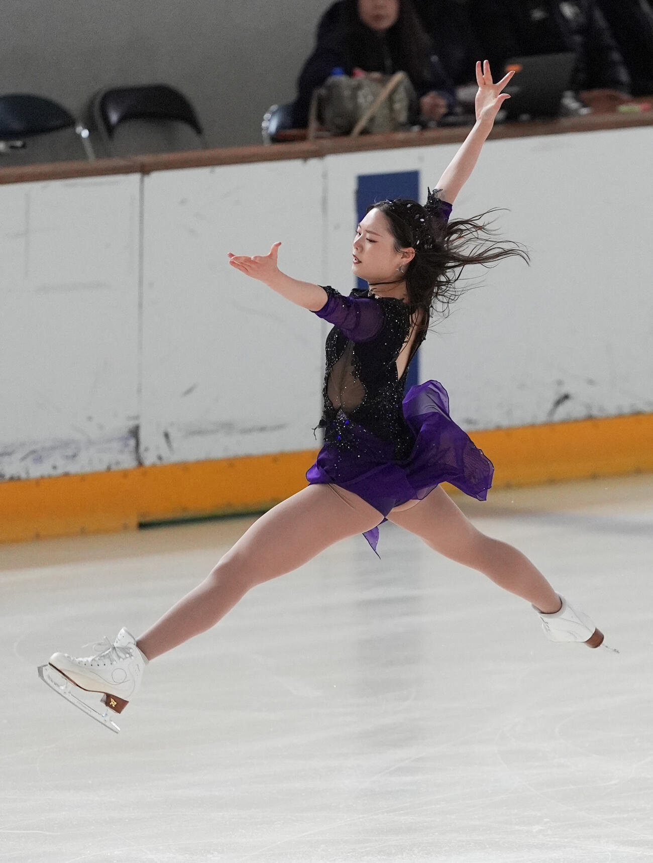 フリーの演技を披露する奥野友莉菜（撮影・小沢裕）
