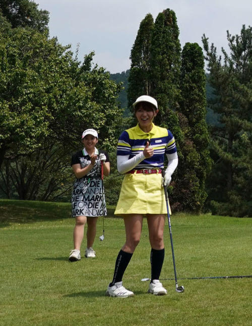 山内打ち直し権使用でピン左奥9メートルにナイスオン