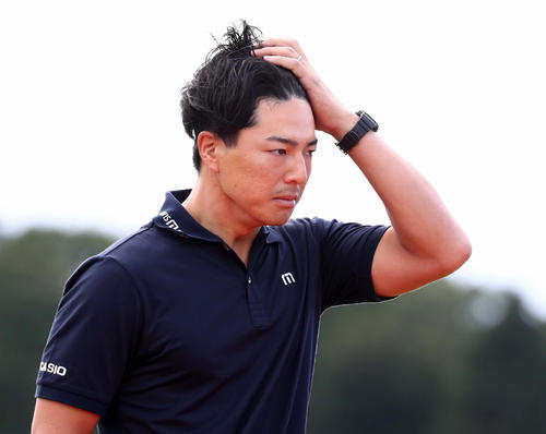 長嶋茂雄招待セガサミー・カップ 優勝スピーチで目元を赤くし義母が亡くなったことを話す石川遼(2019年8月25日撮影)