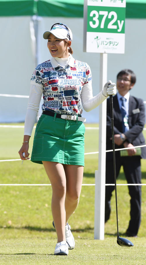 プロアマ戦に出場した原英莉花（撮影・今浪浩三）