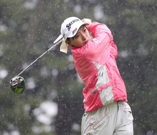 臼井麗香 三浦桃香 河本結ら 女子プロ写真特集 ゴルフライブ速報 日刊スポーツ