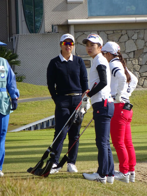 最終プロテスト前日に公式練習を行う安田祐香（中央、撮影・加藤裕一）