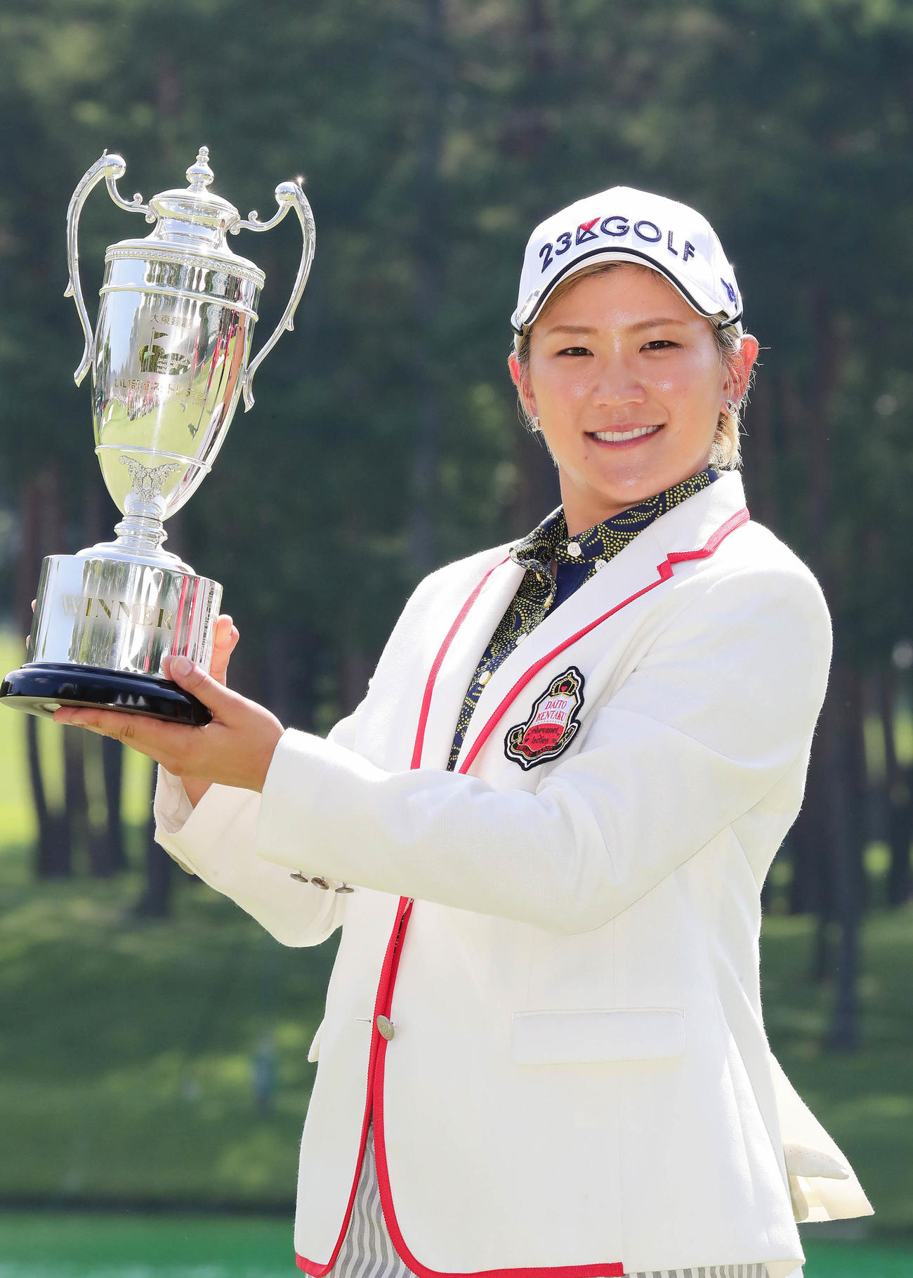 昨年開催の大東建託・いい部屋ネット・レディースで優勝した成田美寿々（2019年8月4日撮影）
